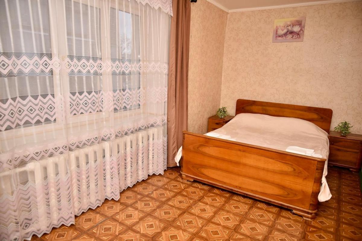Foto 5: 2-к квартира в центрі, ТЦ Київ
