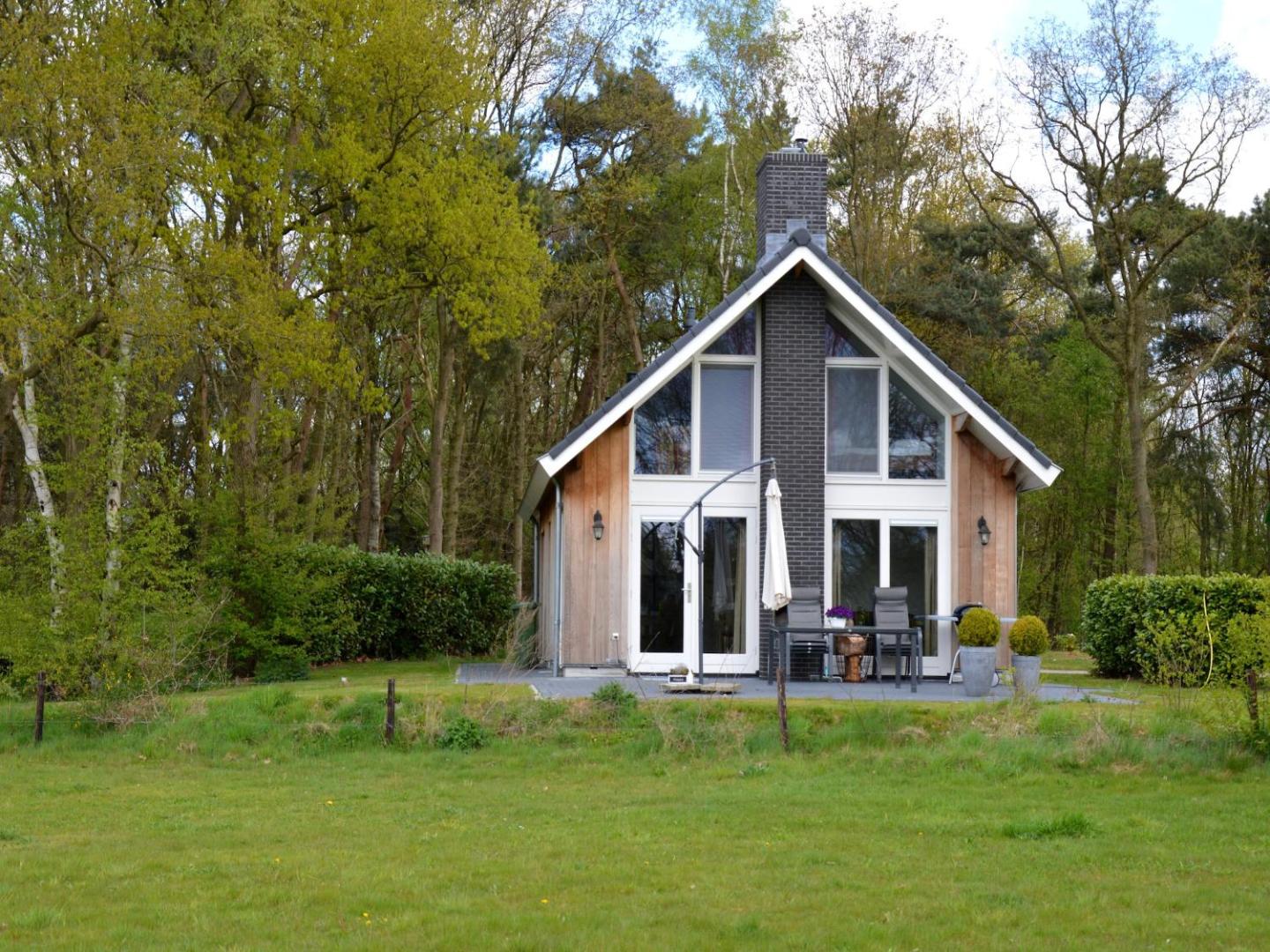 Bilde 7: Chalet in Reutum with Sauna and Nature
