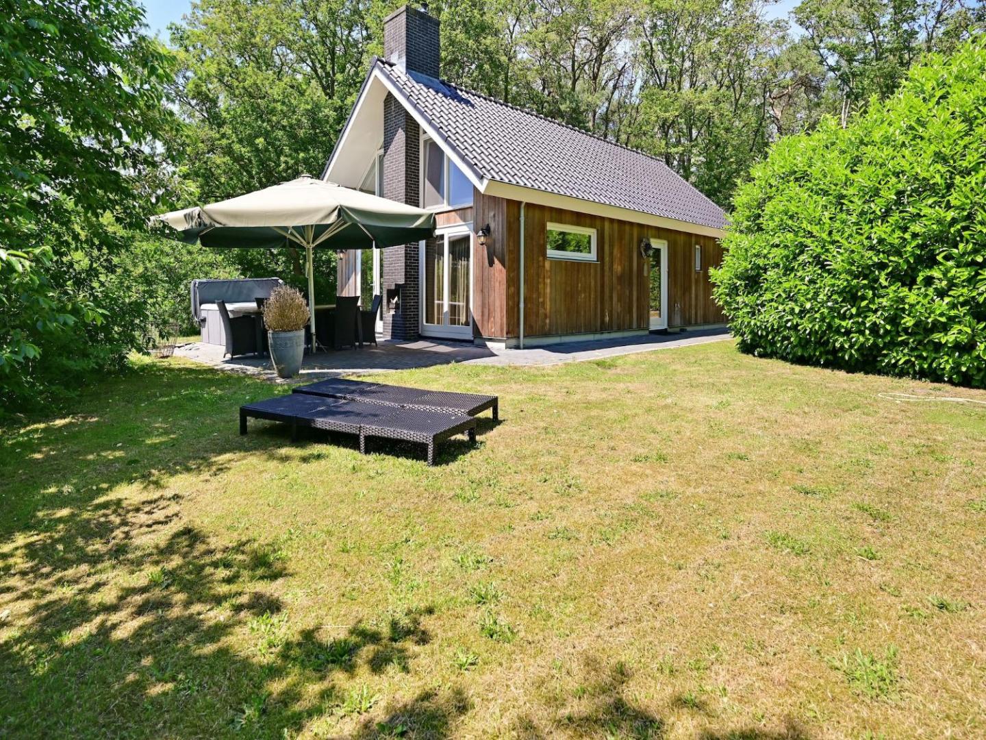 Bilde 5: Chalet in Reutum with Sauna and Nature
