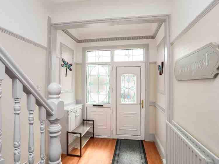 Foto 4: Beeches, 5 bedroom house with hot tub