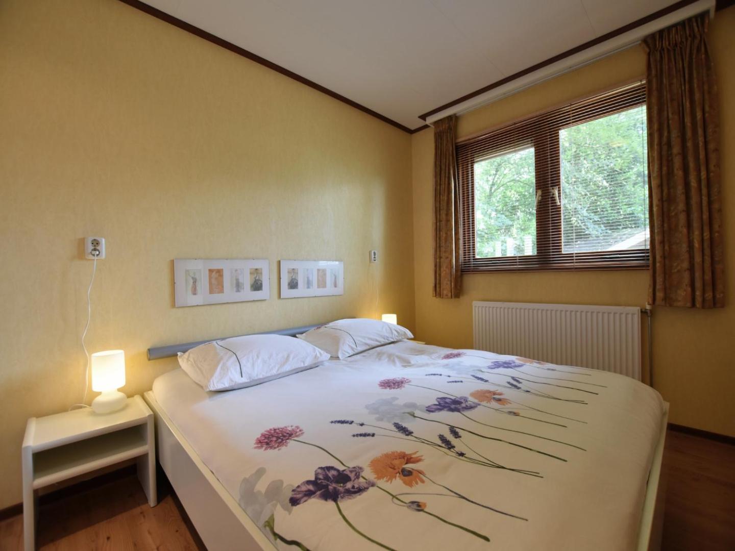 Fotografie 2: Chalet in Garderen with Fenced Garden
