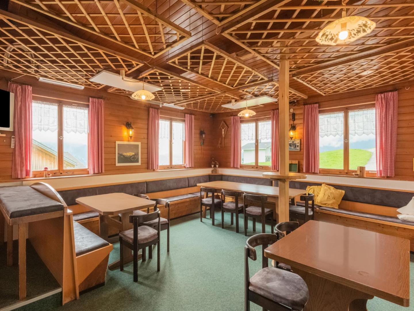 Chalet in Schwarzenberg am Skilift photo 8