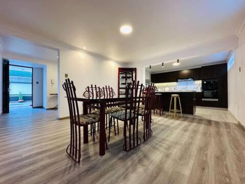Bilde 5: Cómodo, espacioso y residencial