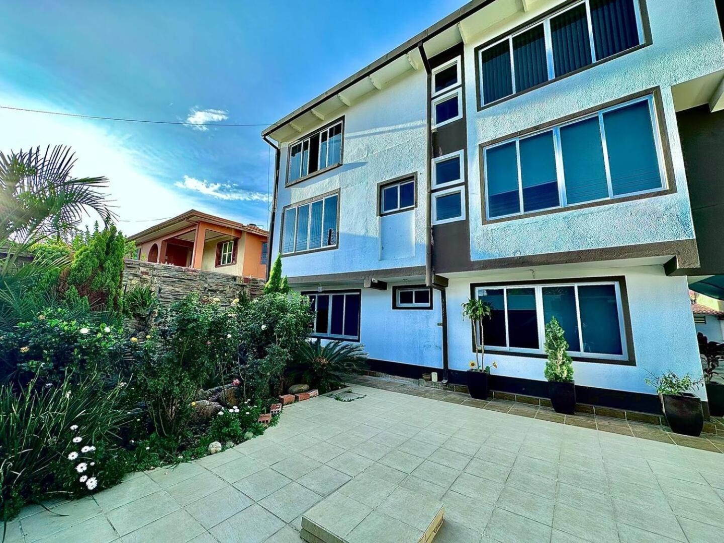 Bilde 7: Cómodo, espacioso y residencial