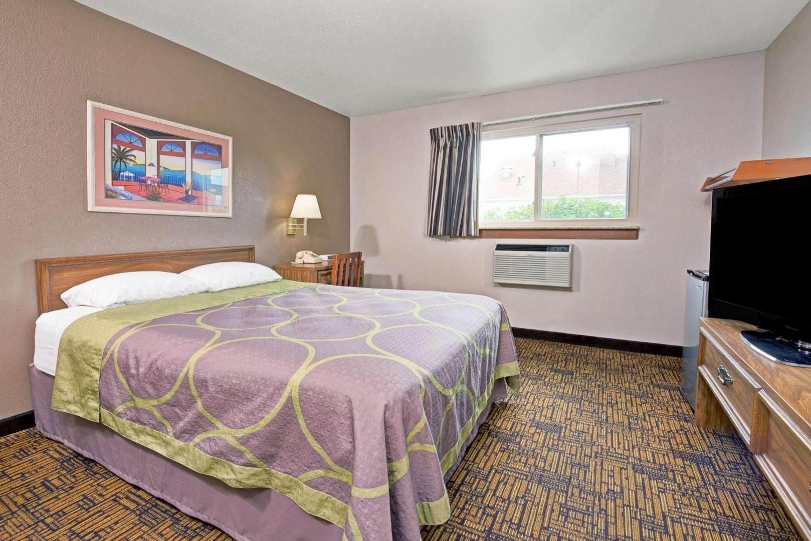 Foto 5: Super 8 by Wyndham Indianapolis Emerson