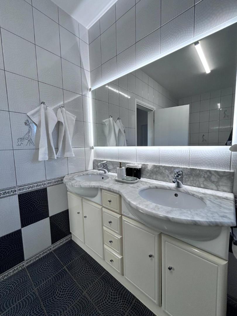ASTAREA - 80m2 penthouse in nature-free parking-terrace-jacuzzi-quiet areaの写真9