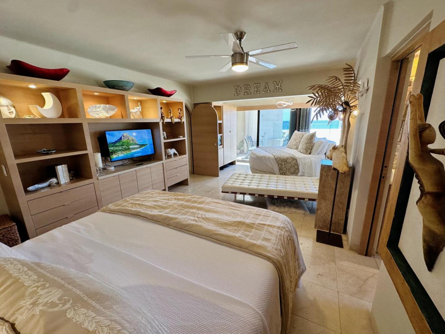 Foto 8: Unit 135 - Beachfront Heaven Ocean Front at Terrasol