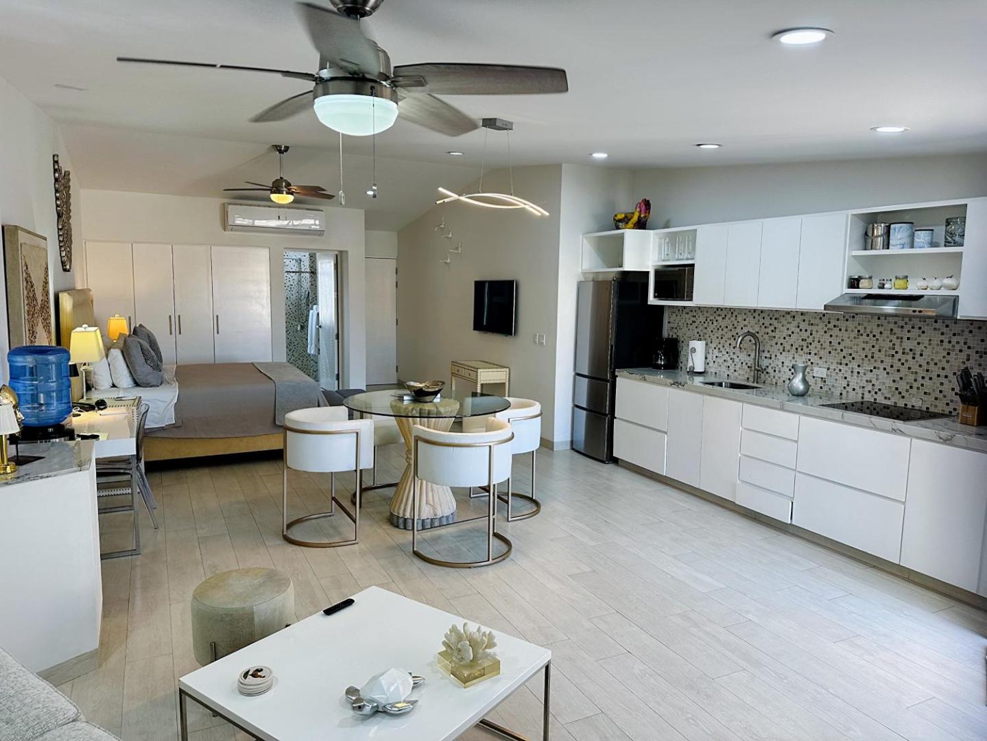 Zdjęcie 3: Unit 238 - Casa Amber-OCEAN VIEW-Fully Renovated