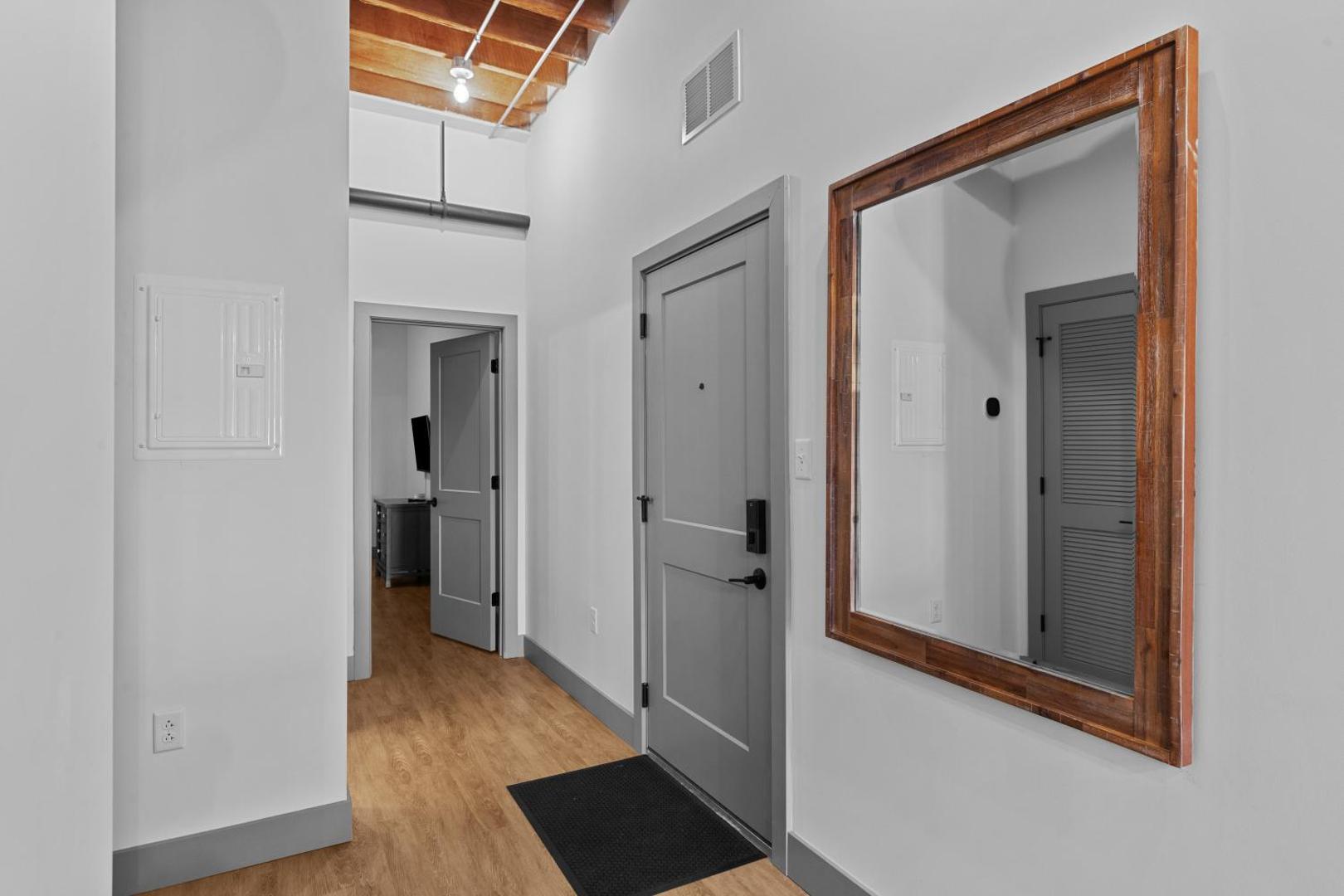 Bilde 8: Chic Loft - Perfect for Remote Work & City Exploring
