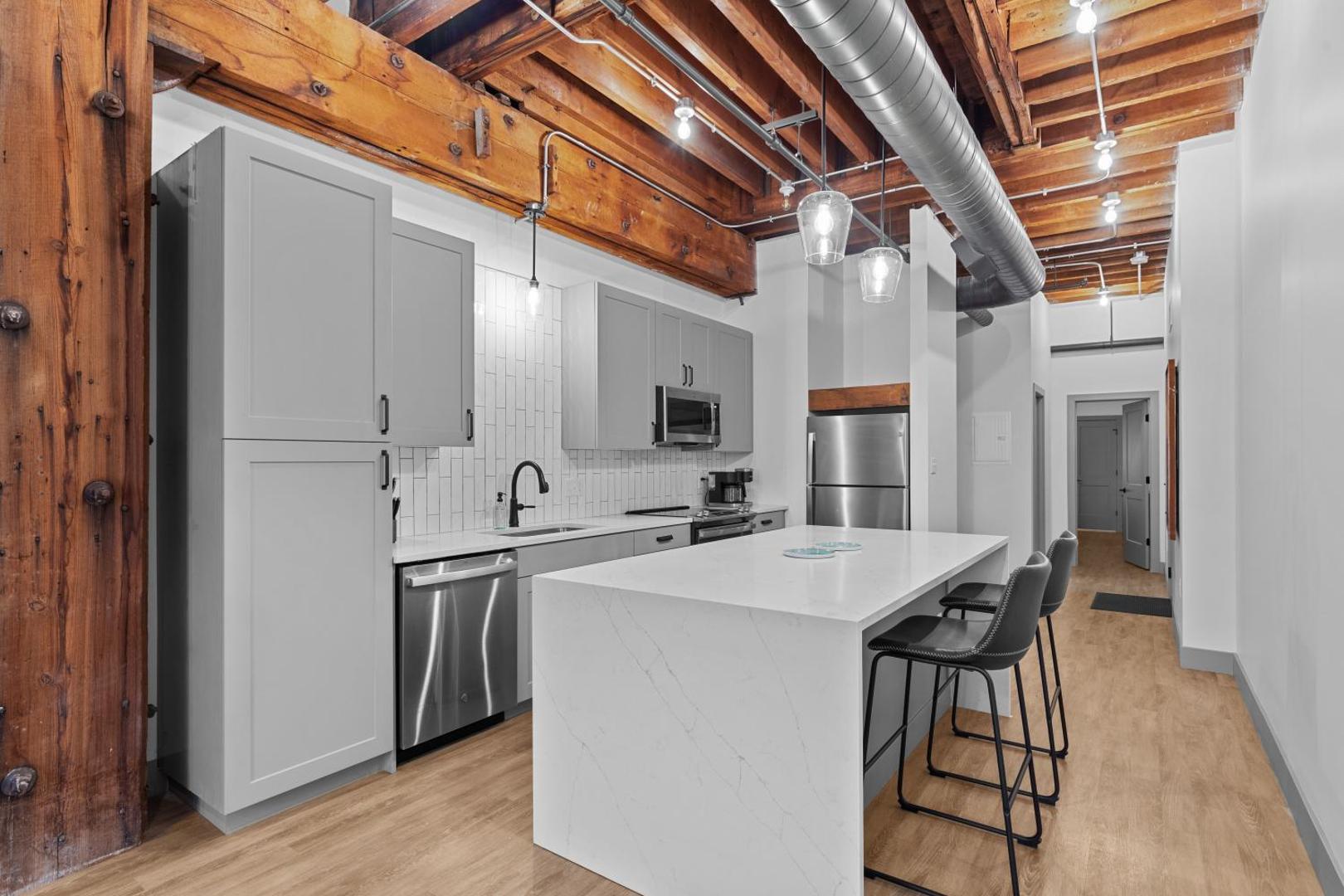 Bilde 5: Chic Loft - Perfect for Remote Work & City Exploring