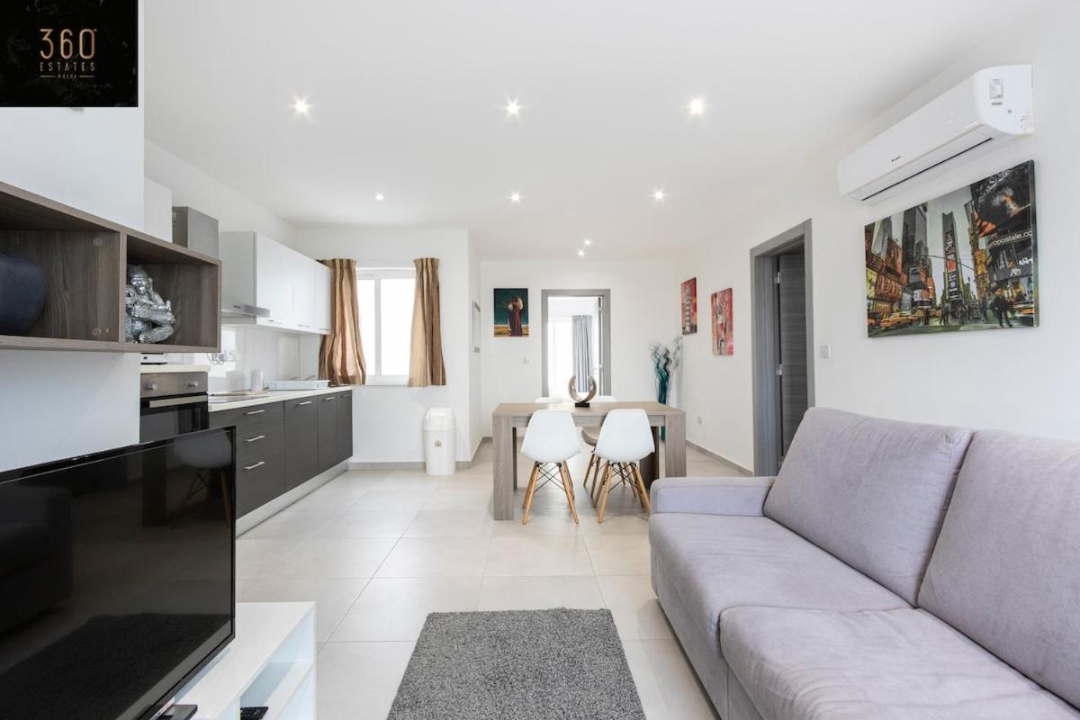 Bilde 9: Spacious, beautiful central penthouse with BBQ by 360 Estates