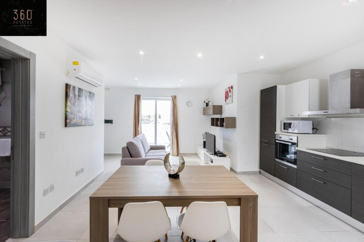 Bilde 2: Spacious, beautiful central penthouse with BBQ by 360 Estates