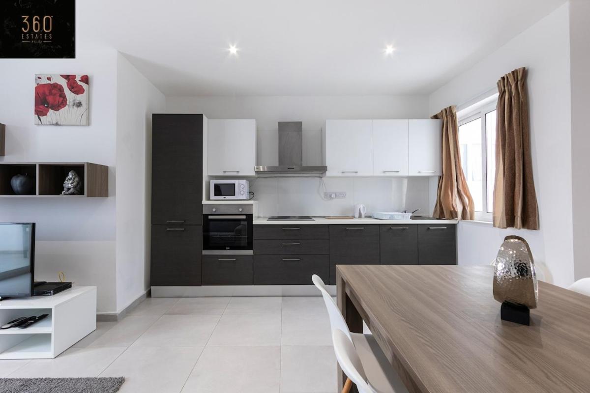 Bilde 6: Spacious, beautiful central penthouse with BBQ by 360 Estates