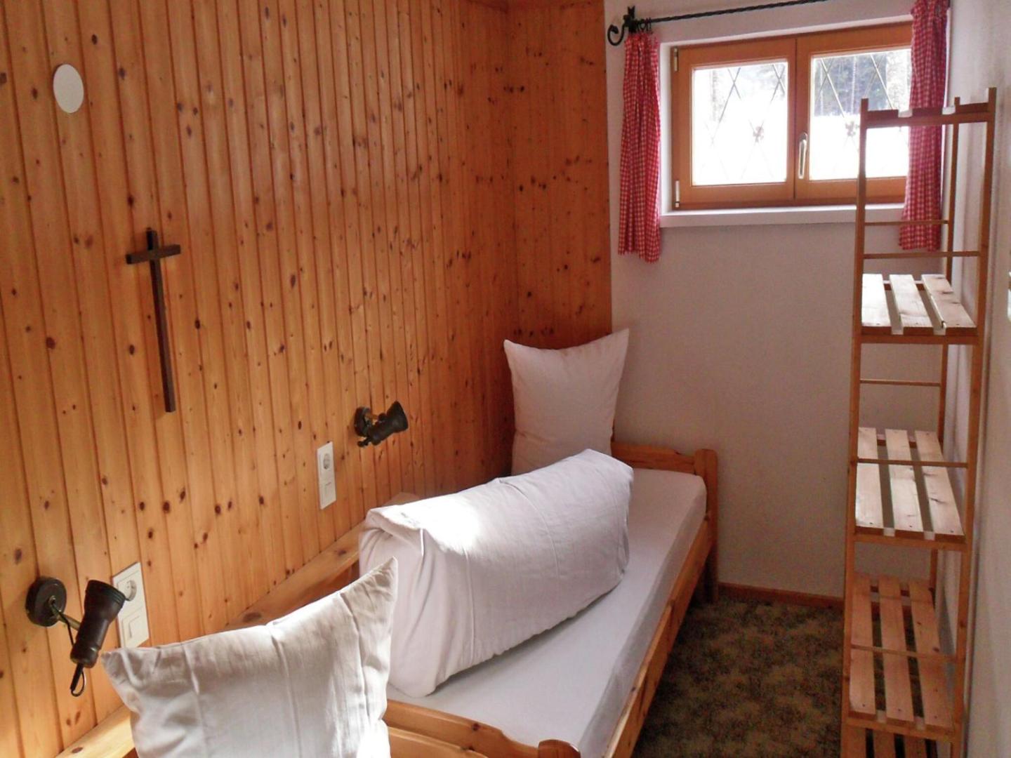 Photo 9 : Chalet in Sibratsgfäll near Ski Slopes