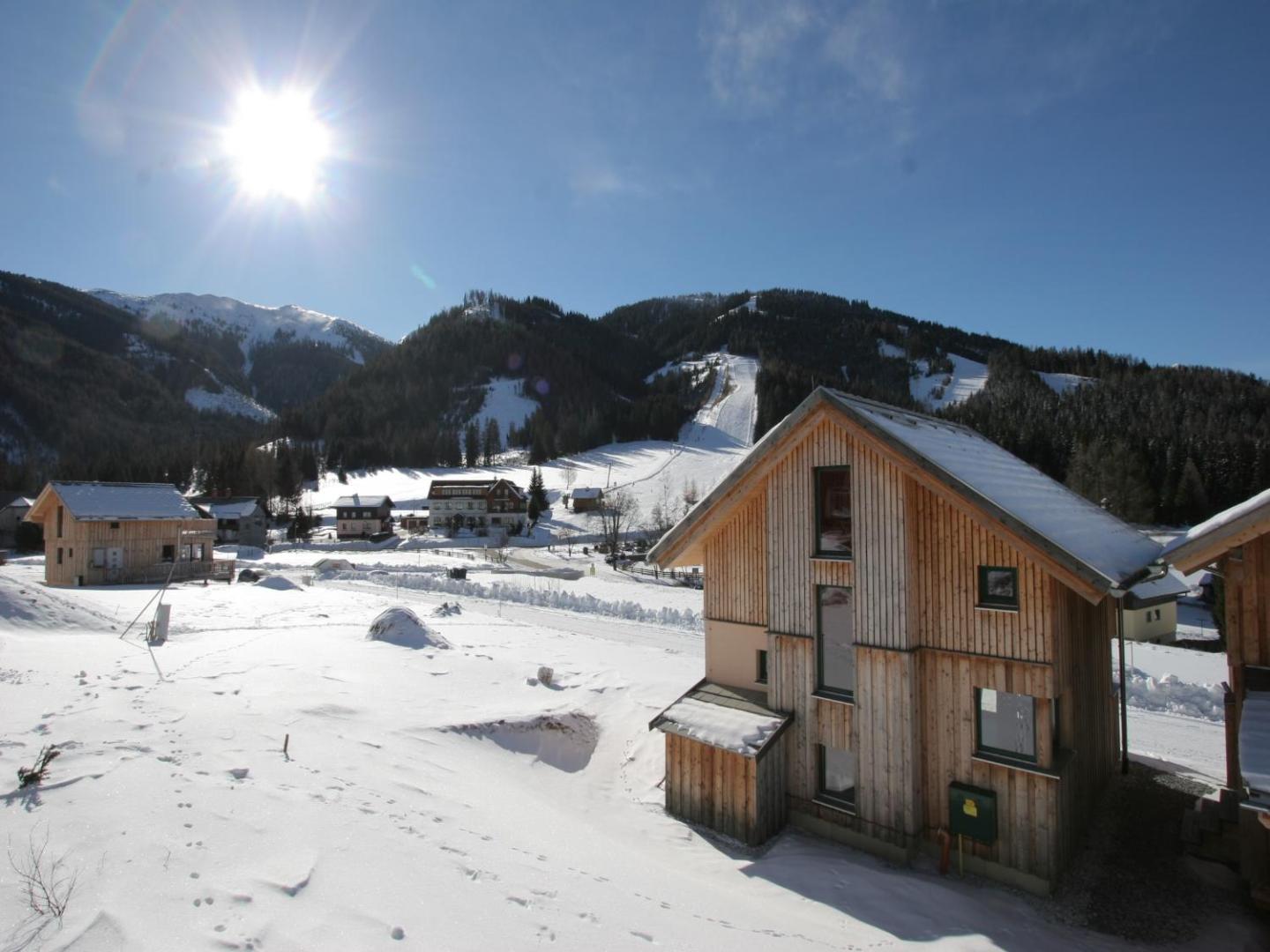 Kuva 2: Chalet in Hohentauern near Ski Lift