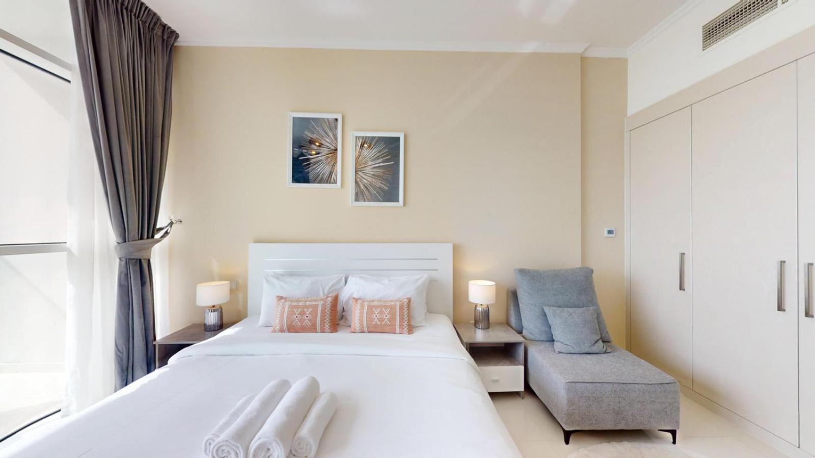 Fotografie 7: Vacationer Holiday Homes I High Rise Cosy Studio l City Views