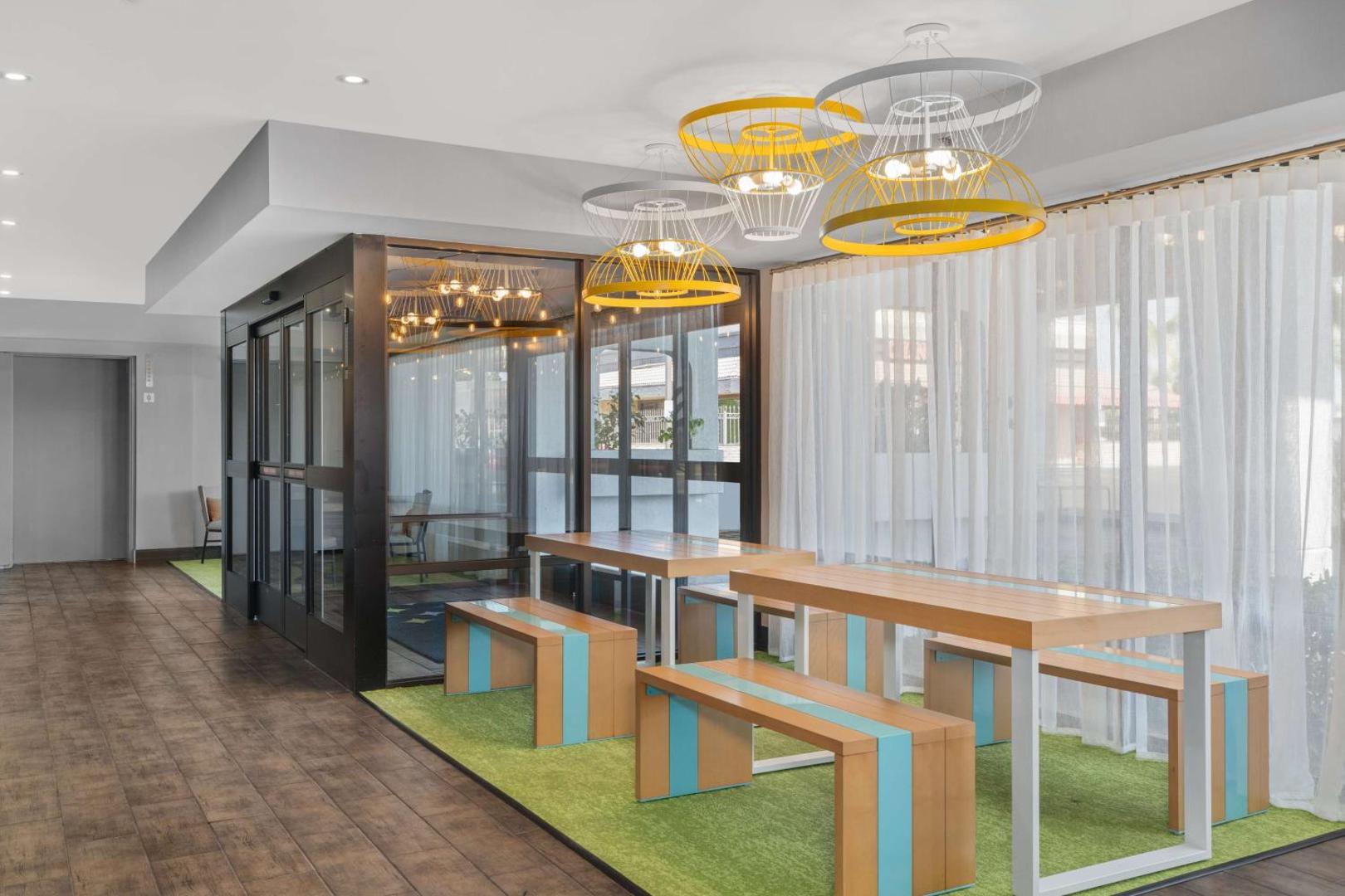 Bilde 10: Spark by Hilton Bakersfield Central