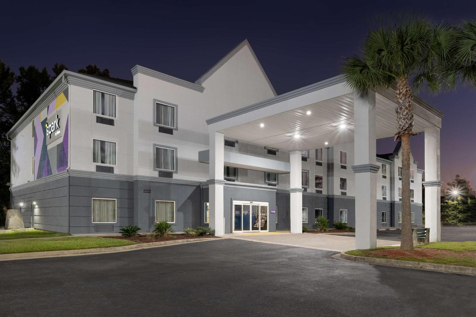 Foto 2: Spark by Hilton Savannah South I-95