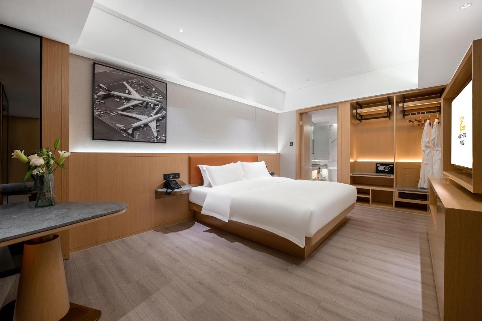 Kuva 8: 广州白云国际机场可可酒店CoCoHotel T2航站楼店 提供机场免费班车和交易会班车服务