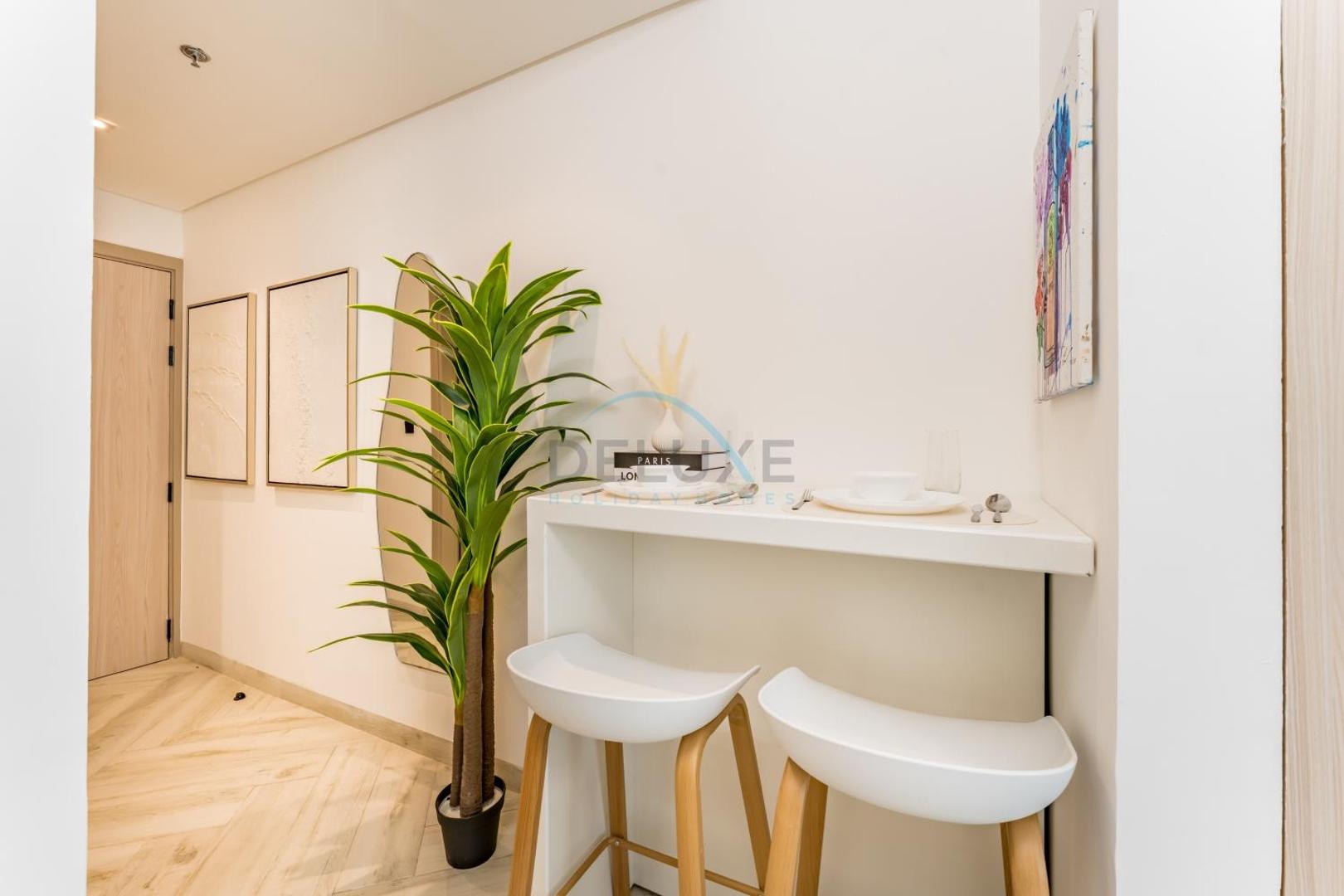 Fotografia 4: Studio with Community Views, Easy Access to Bus Stop, Parks, and Circle Mall, Empire Residence, JVC by Deluxe Holiday Homes