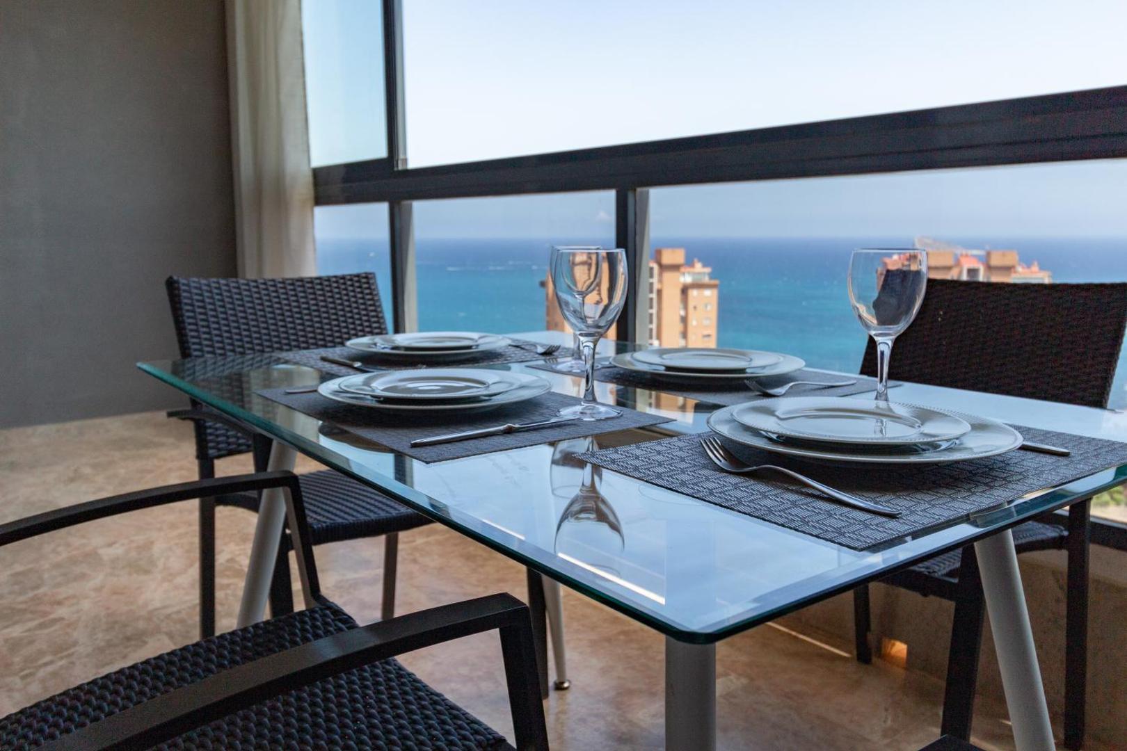 Fotografie 3: Flat with panoramic views, with garage and pool