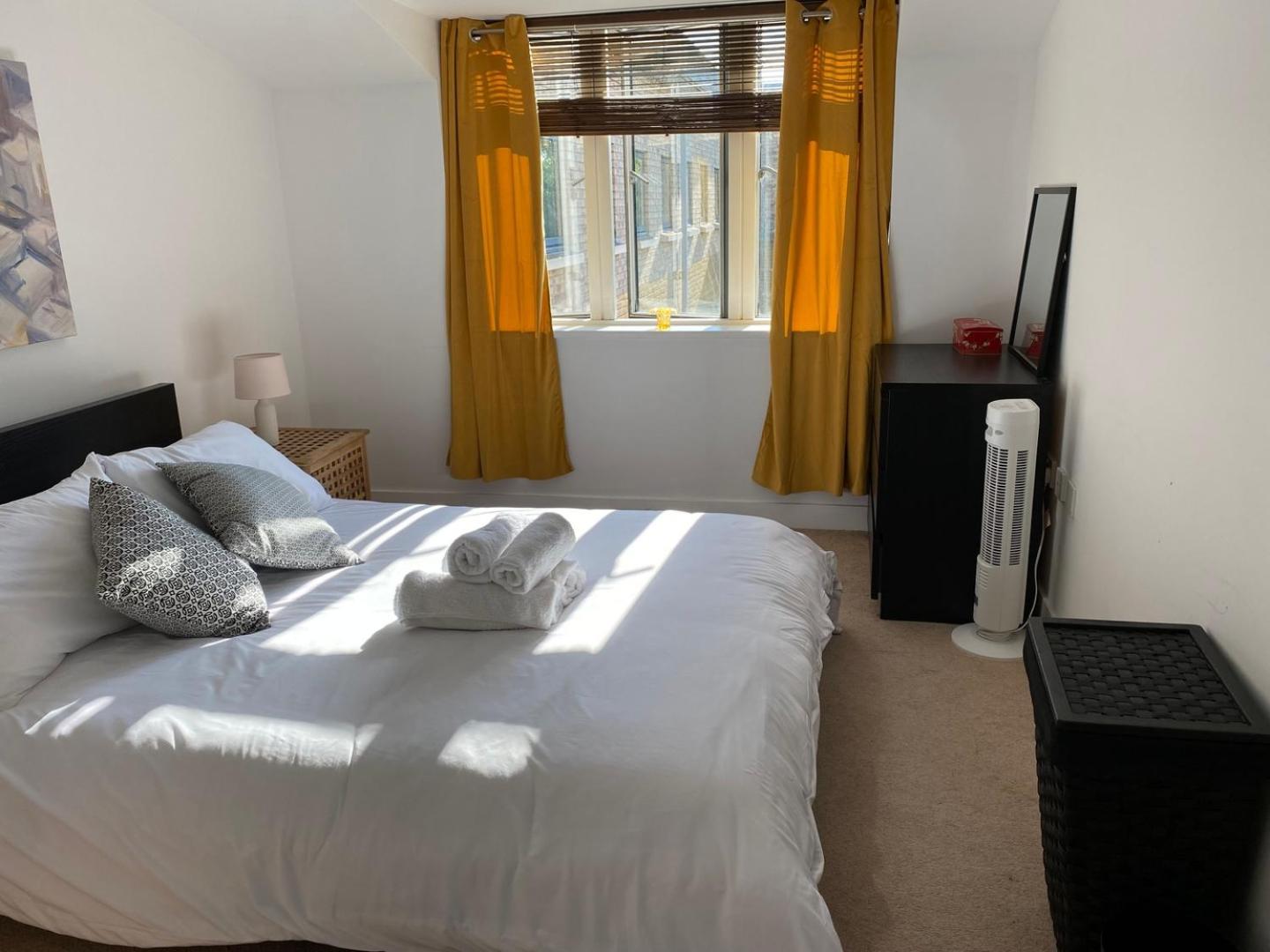 Zdjęcie 7: 2BD Flat by Common & Village - Wimbledon, Zone 3