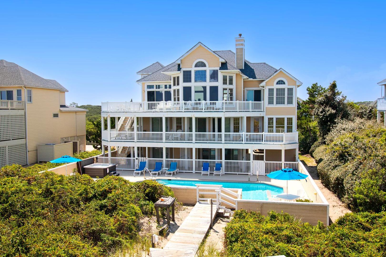 Fotografie 2: OCEANFRONT, Ocean views, beach access, Pool, PI139, Pine Haven