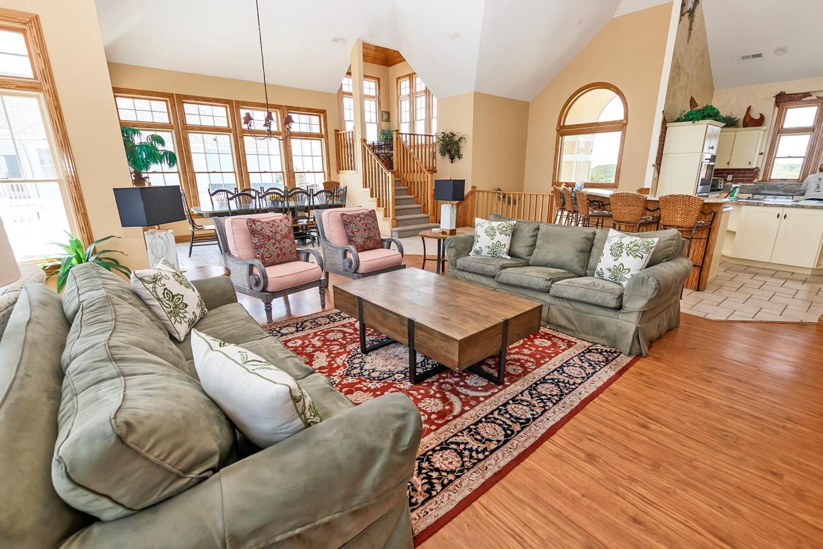 Fotografie 7: OCEANFRONT, Ocean views, beach access, Pool, PI139, Pine Haven