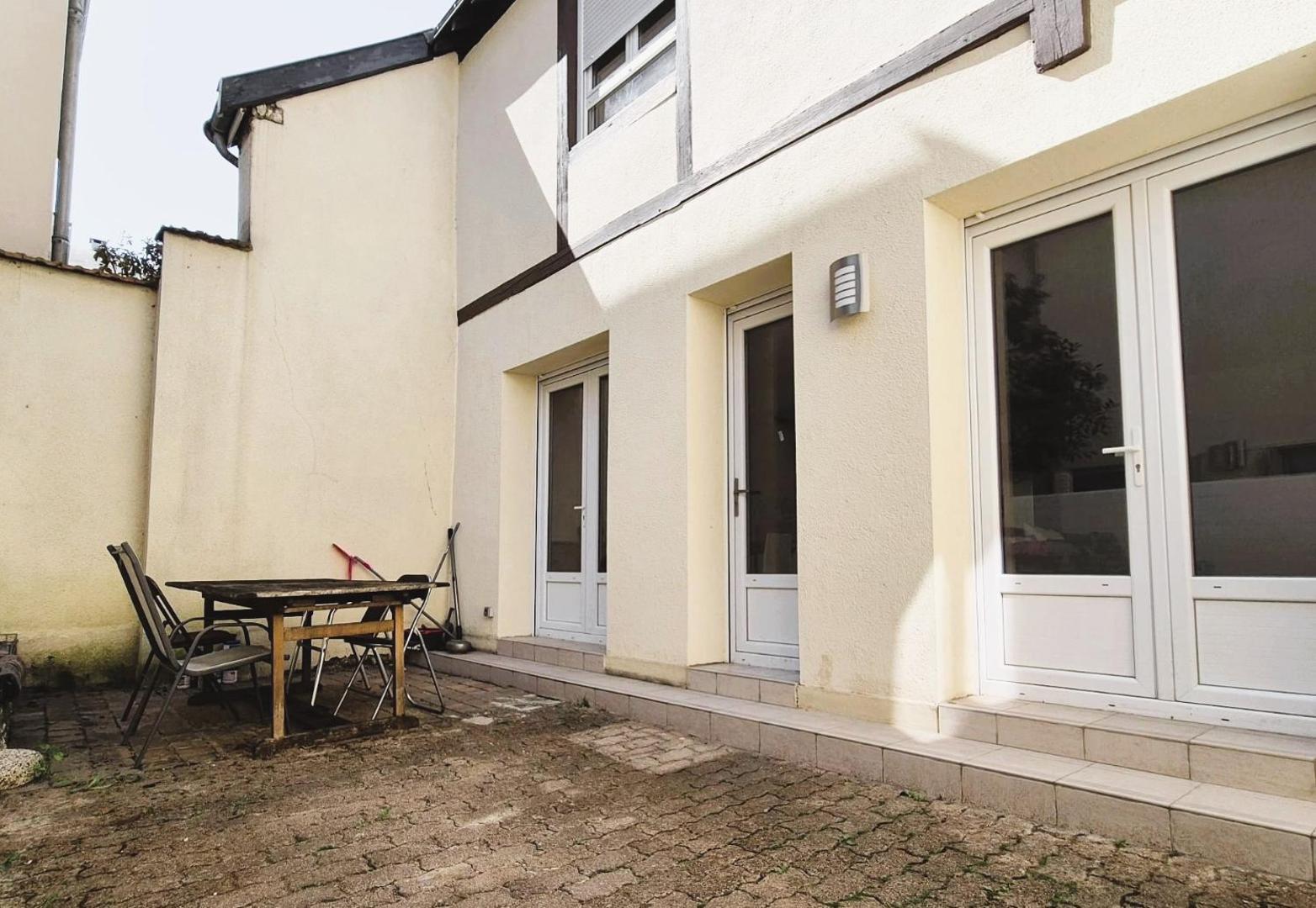 Fotografie 10: Écu - Appartement raffiné avec espace en plein air