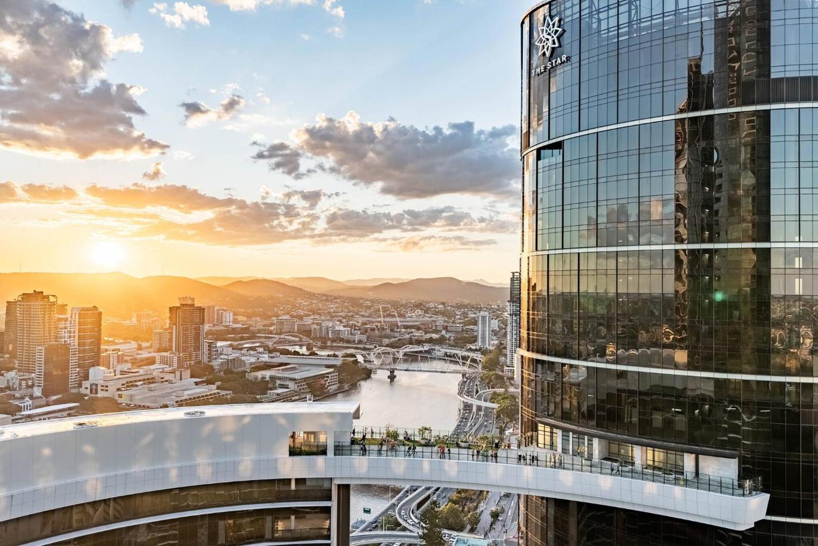 Bilde 7: 3Bed Apt in Queen's Wharf - level 33 City and Riverview with Carpark