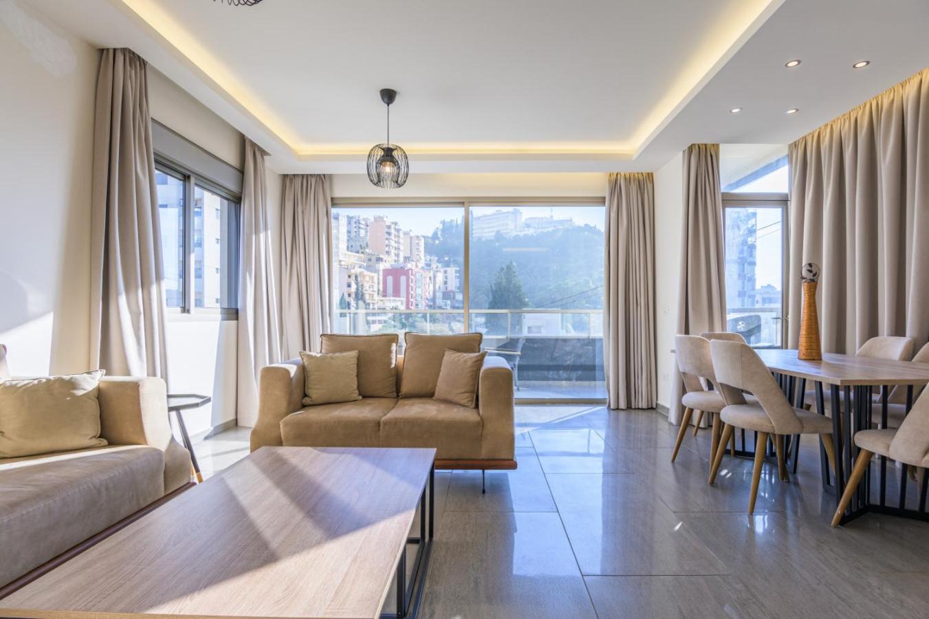 Фотография 5: Elevate - Sleek 2-BR Apt by Santa Maria, Jal el Dib