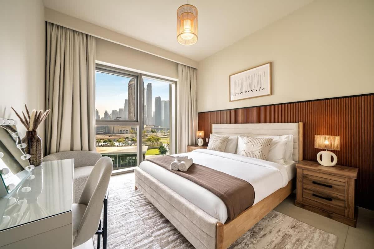 Fotografie 3: 2BR Gem with Burj Khalifa View and Dubai Mall Access