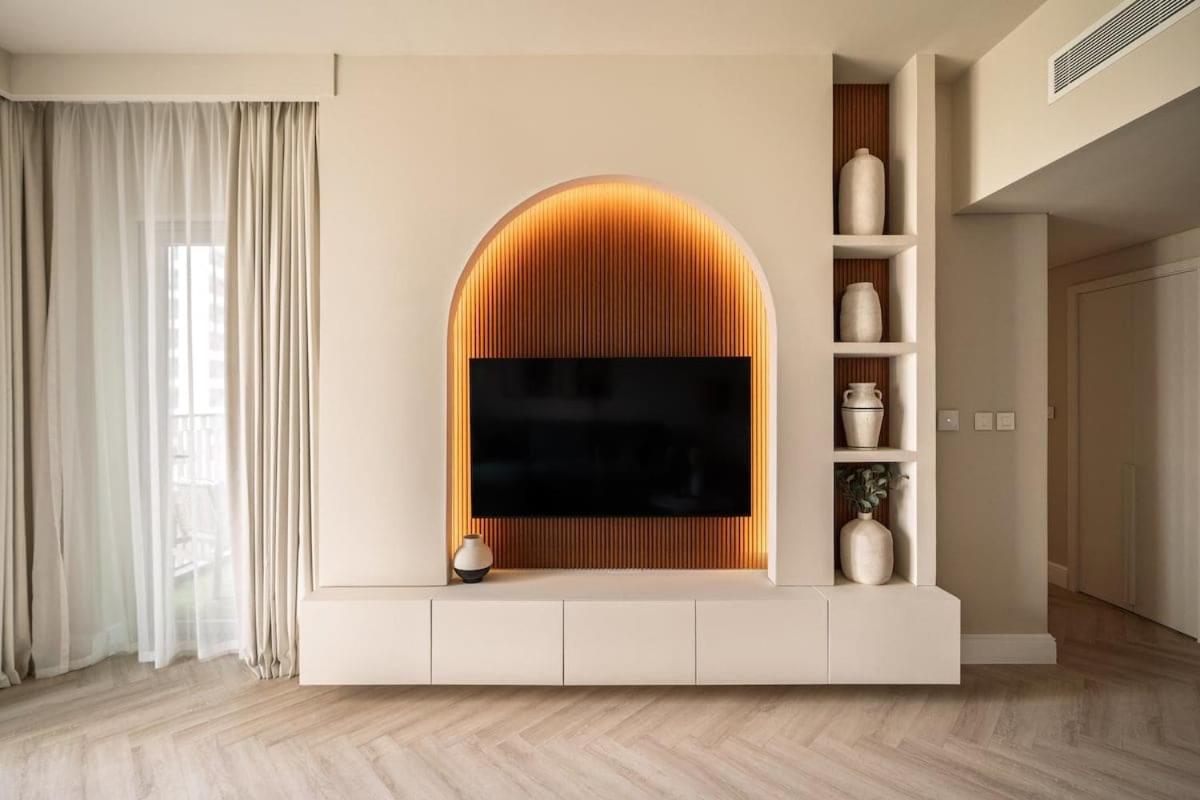 Fotografie 10: 2BR Gem with Burj Khalifa View and Dubai Mall Access