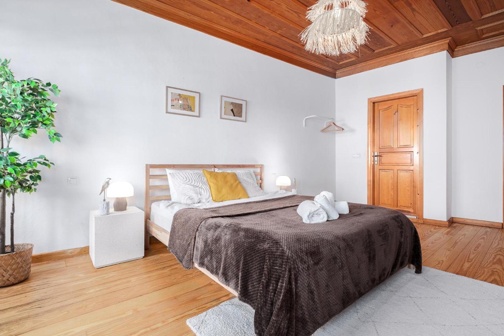 Foto 4: Detached Triplex with Garden Terrace