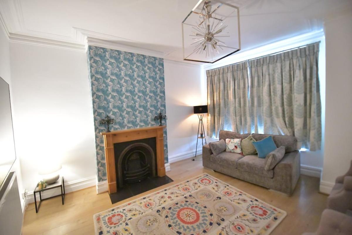 Bilde 3: Charming & Cosy Home Stockport