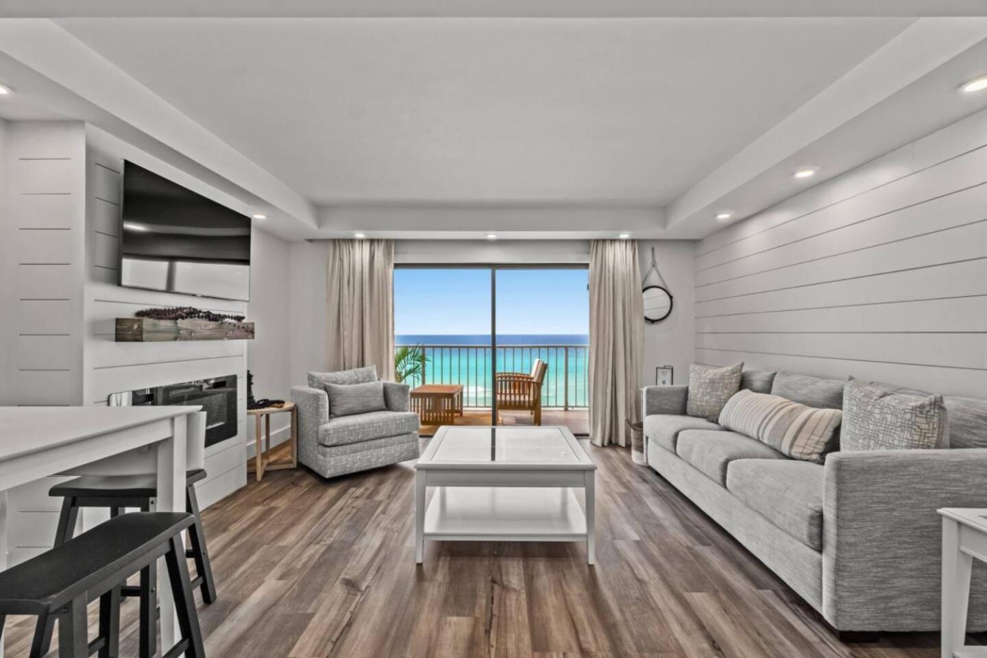 Φωτογραφία 5: Summit 803 - Luxury Beach Resort Condo 1-6 People