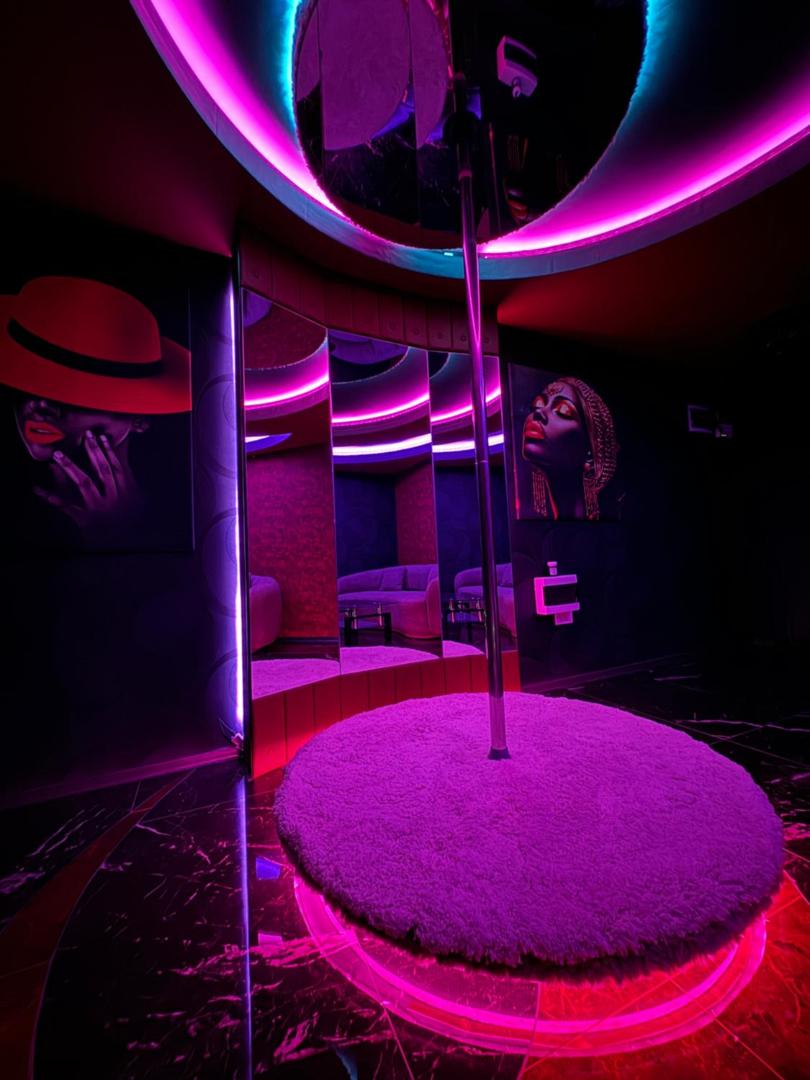 Foto 2: Infinityrooms