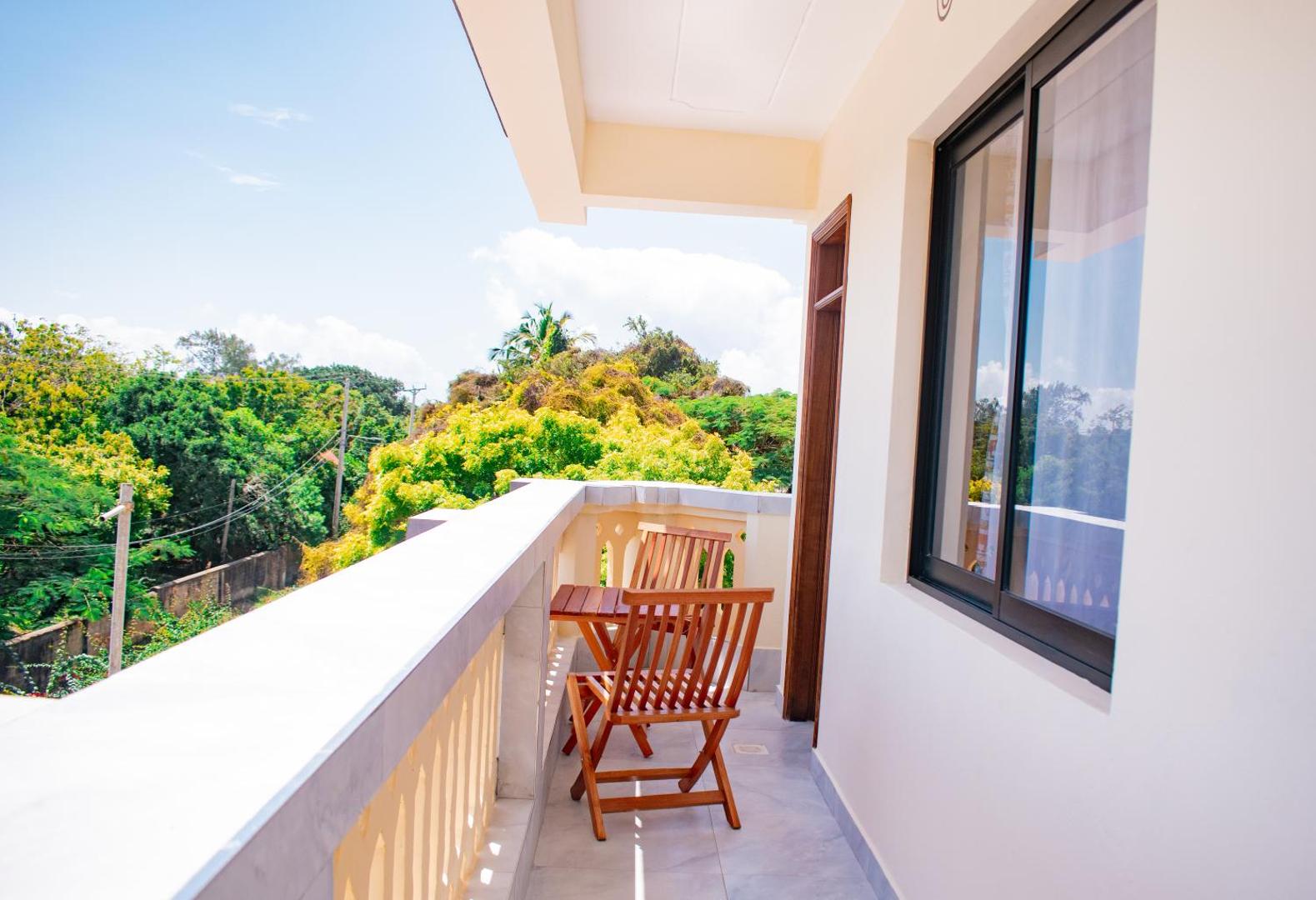 Bilde 4: Studio with Ac-3mins from the beach