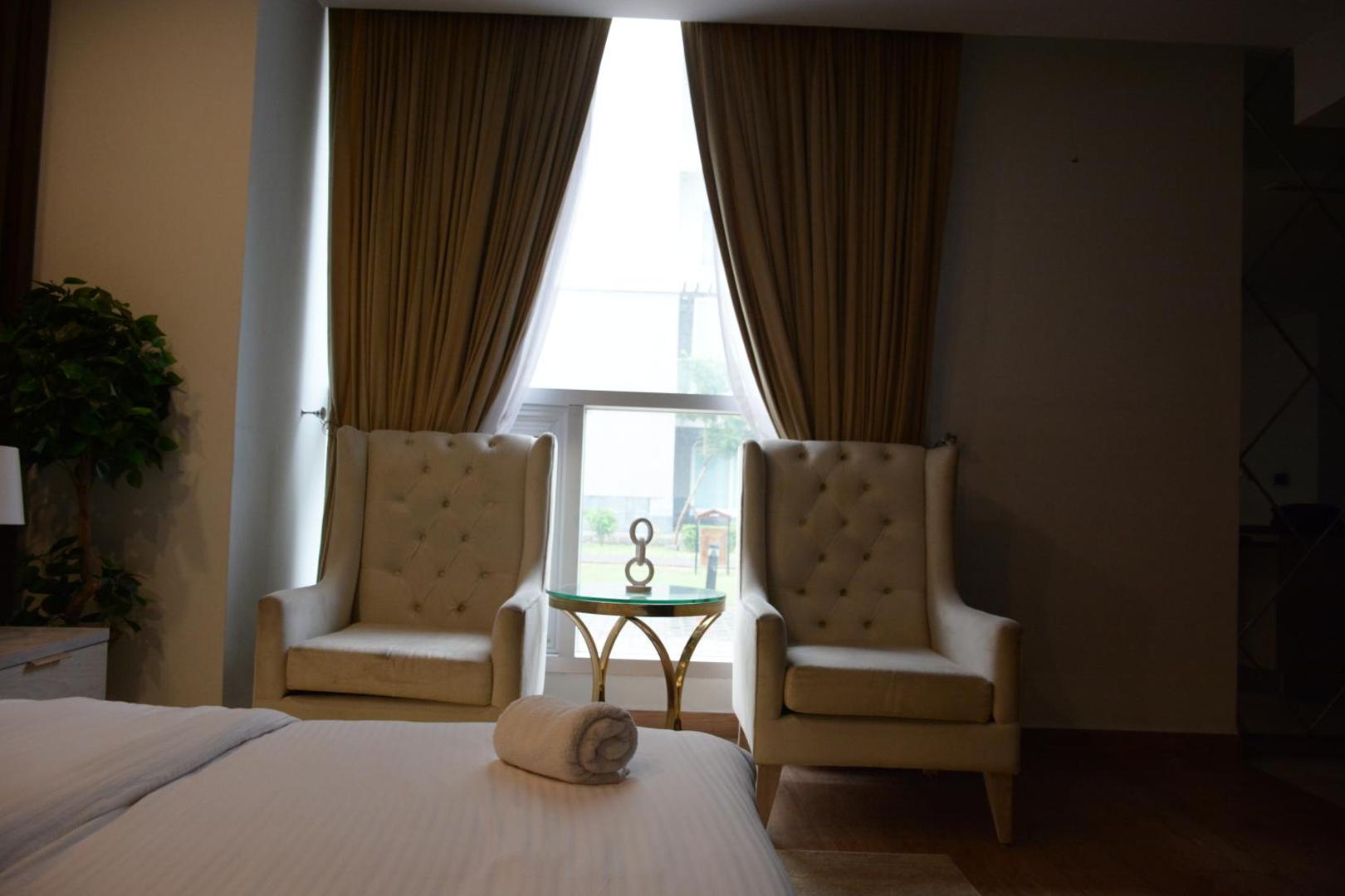 Foto 2: EXECUTIVE STUDIO SUITE - Penta Square