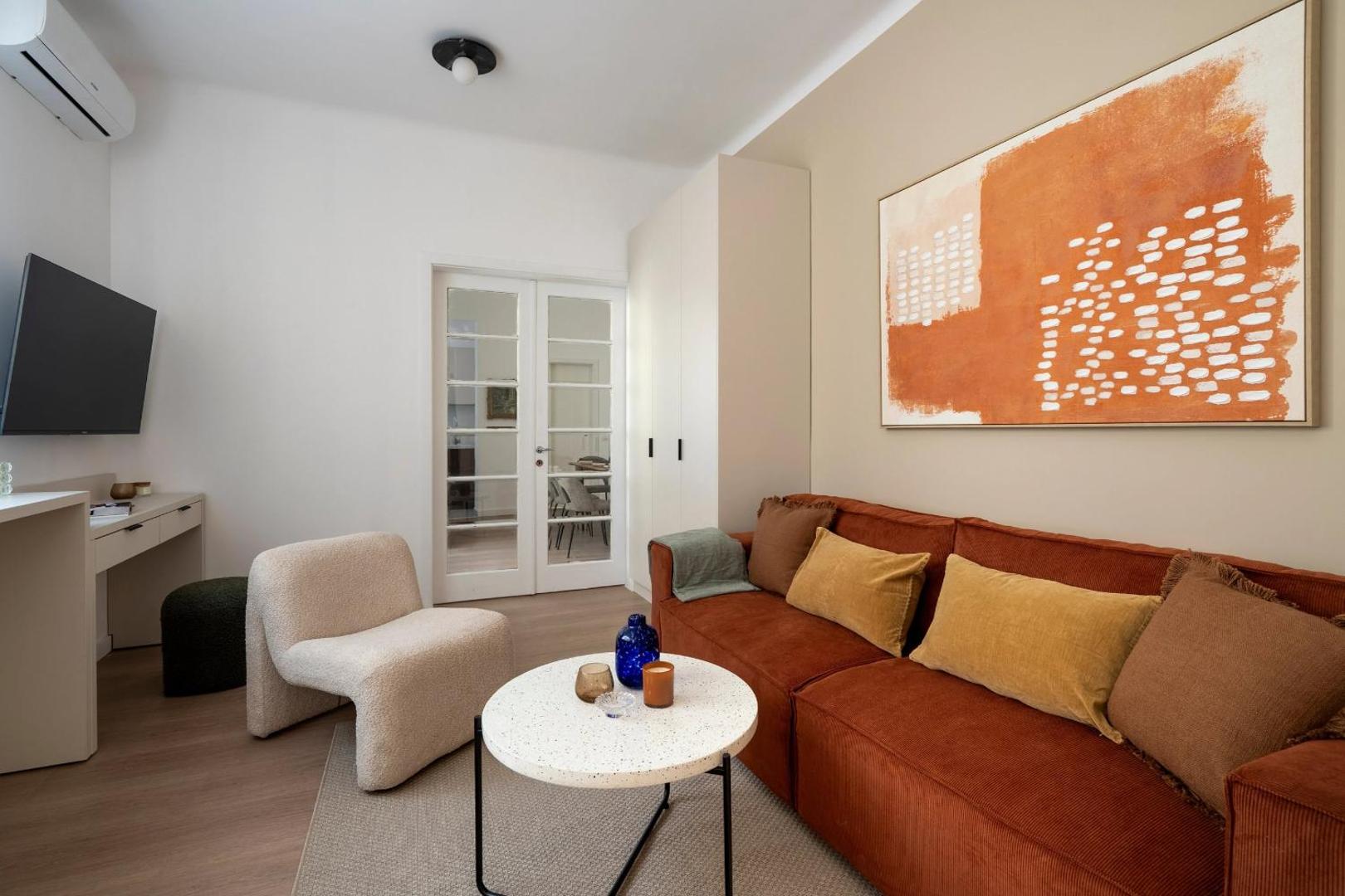 Billede 9: Central & Stylish 2BR Flat Near Cismigiu Gardens