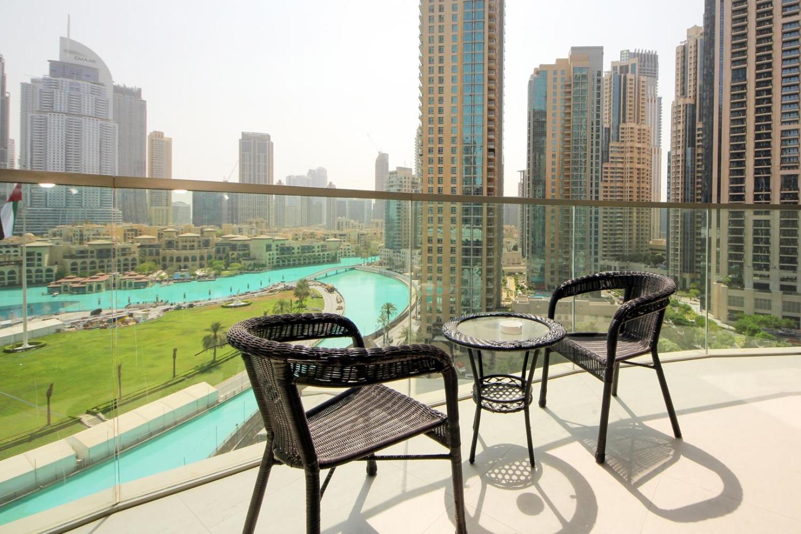 Foto 7: 3BR + Maids Elegance with Burj & Fountain Views
