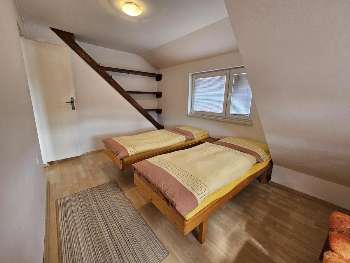 Фотография 10: Spacious accommodation by the mountains - 9 beds