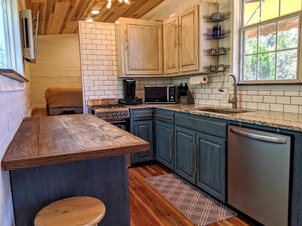 Φωτογραφία 3: Tiny House with Amazing Views and Private Hiking Trails in Hill Country, Texas