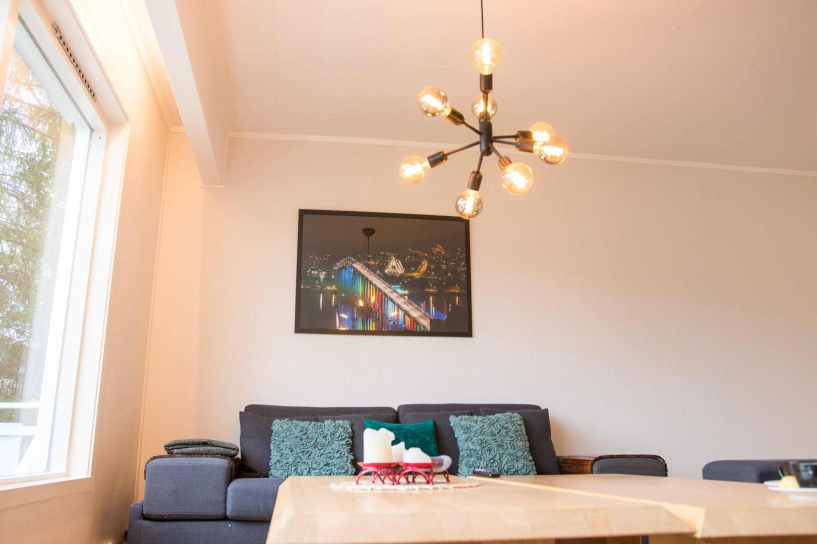Spacious with a great view over Tromsøの写真5