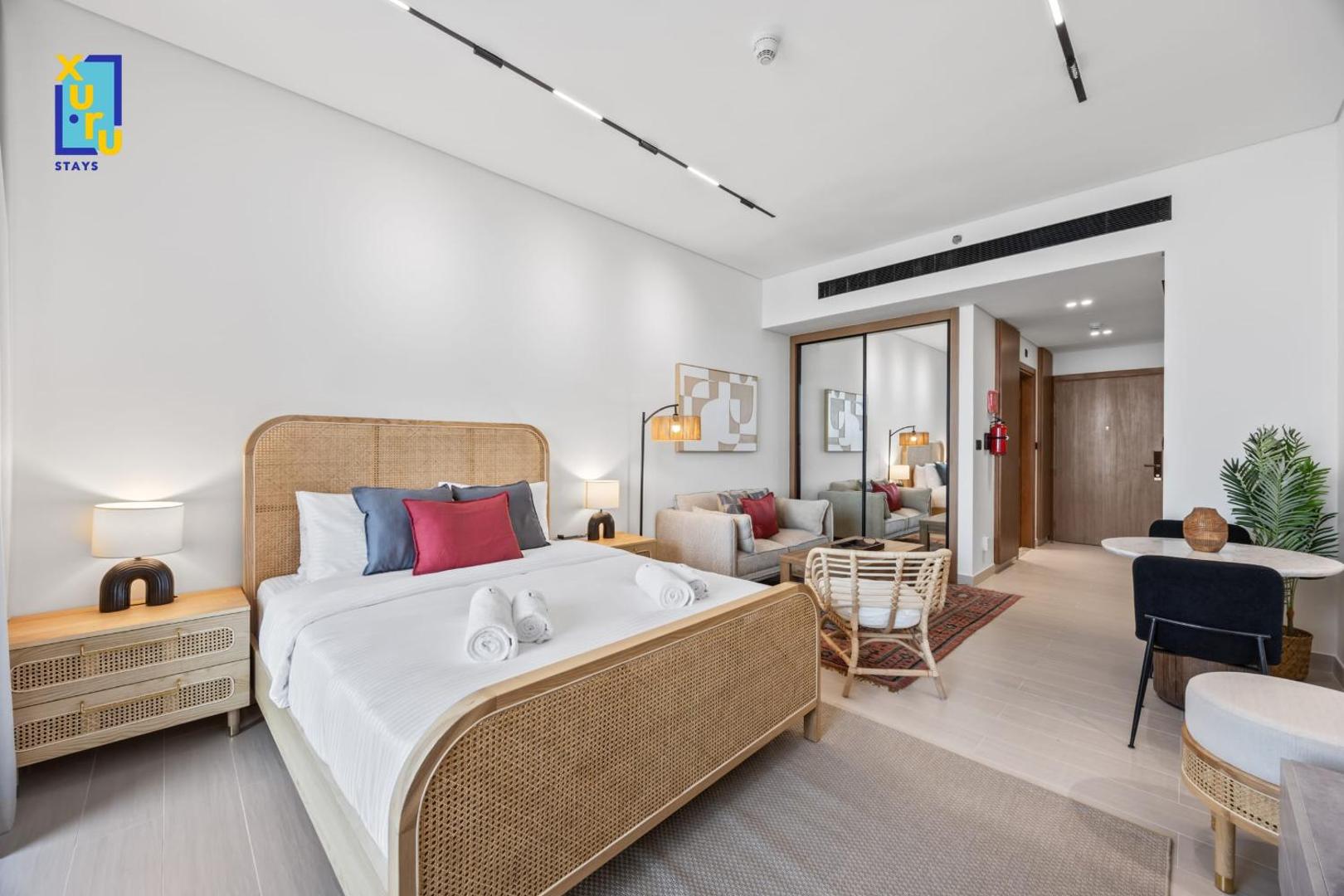 Billede 5: Timeless & Textured Studio w Jacuzzi Trillionaire