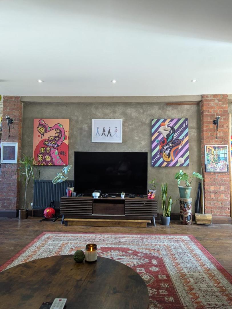 Photo 9 : Creative Warehouse Conversion & Plant Haven