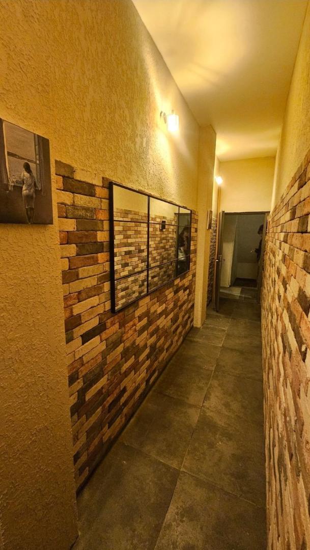 Zdjęcie 10: Warm & Stylish 2-Room Studio Attic in Old Tbilisi Apart 7