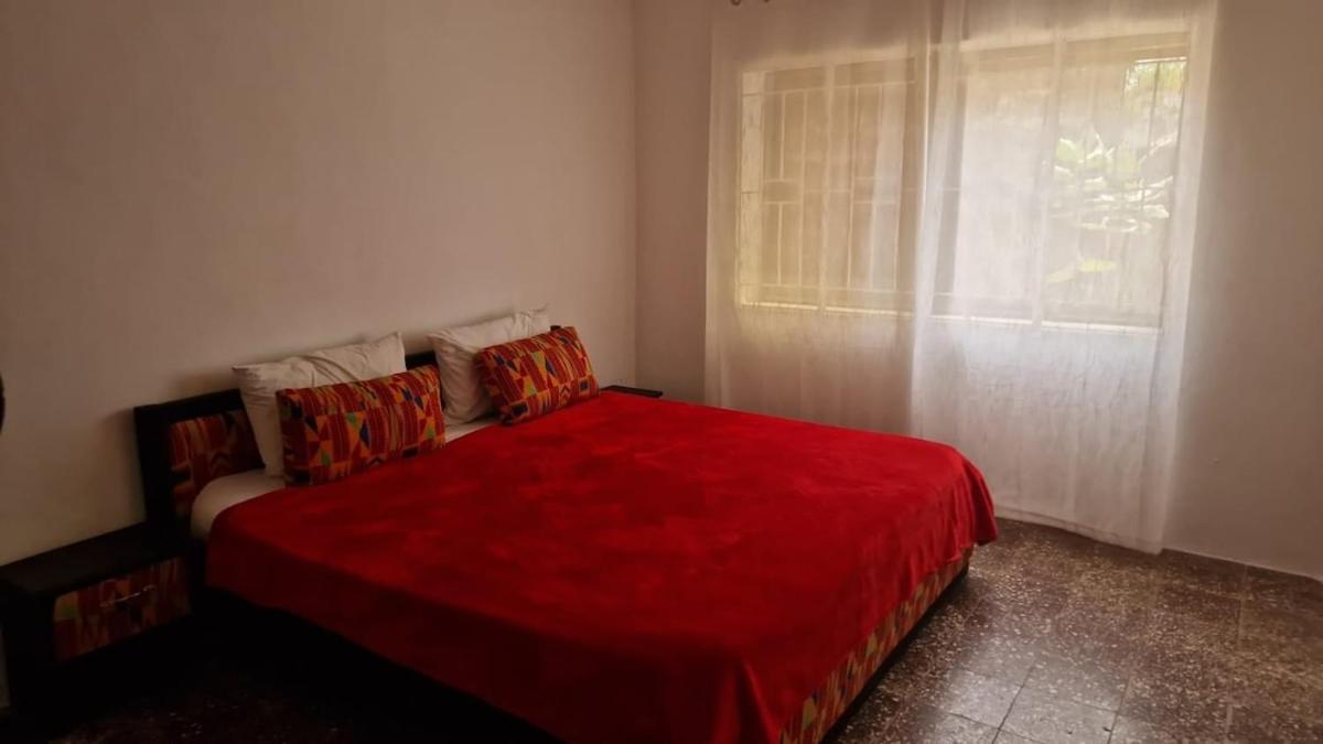 Bilde 3: Spacious, secure, self contained apartment