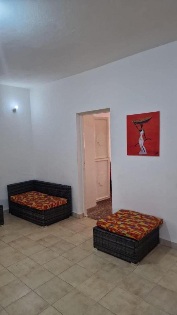 Bilde 10: Spacious, secure, self contained apartment