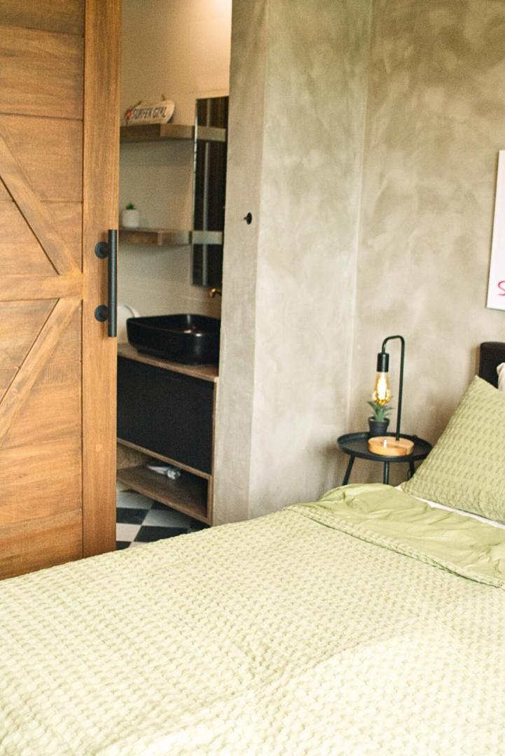 Bild 8: Studio in Twin Lakes Tagaytay